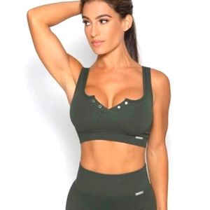 Bombshell sportswear pop snap seamless set